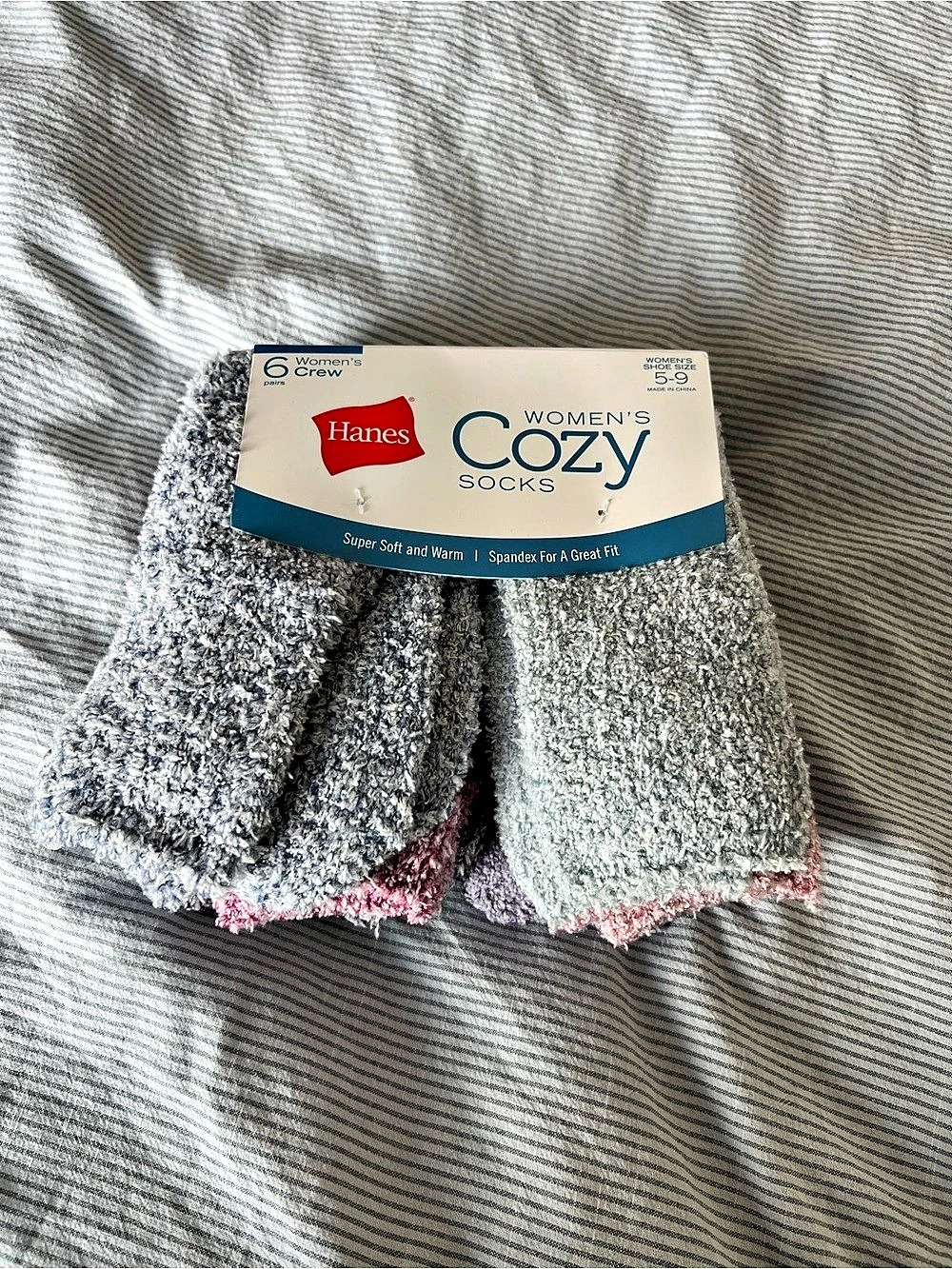 Hanes Cozy Socks Women's Gray & Pink NWT